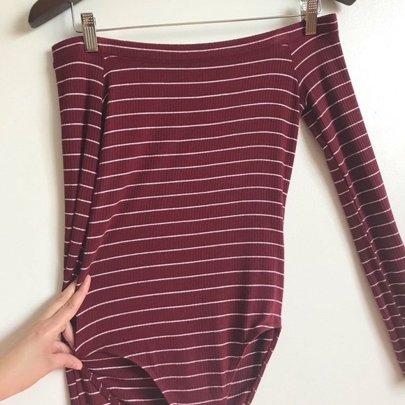 Hollister Long Sleeve Off Shoulder Burgundy Maroon Wht Stripe Leotard Bodysuit S - Picture 8 of 16